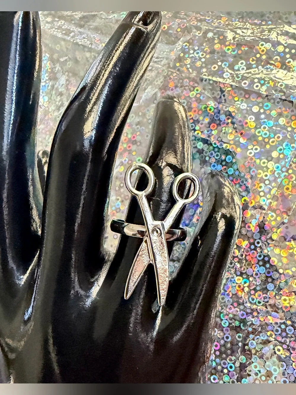 Quirky Silver Scissors Statement Ring – Barber & Stylist